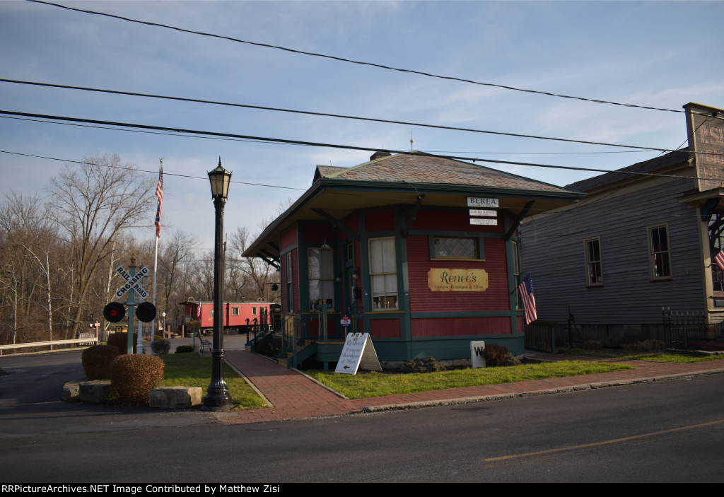 Middleburg Heights Station